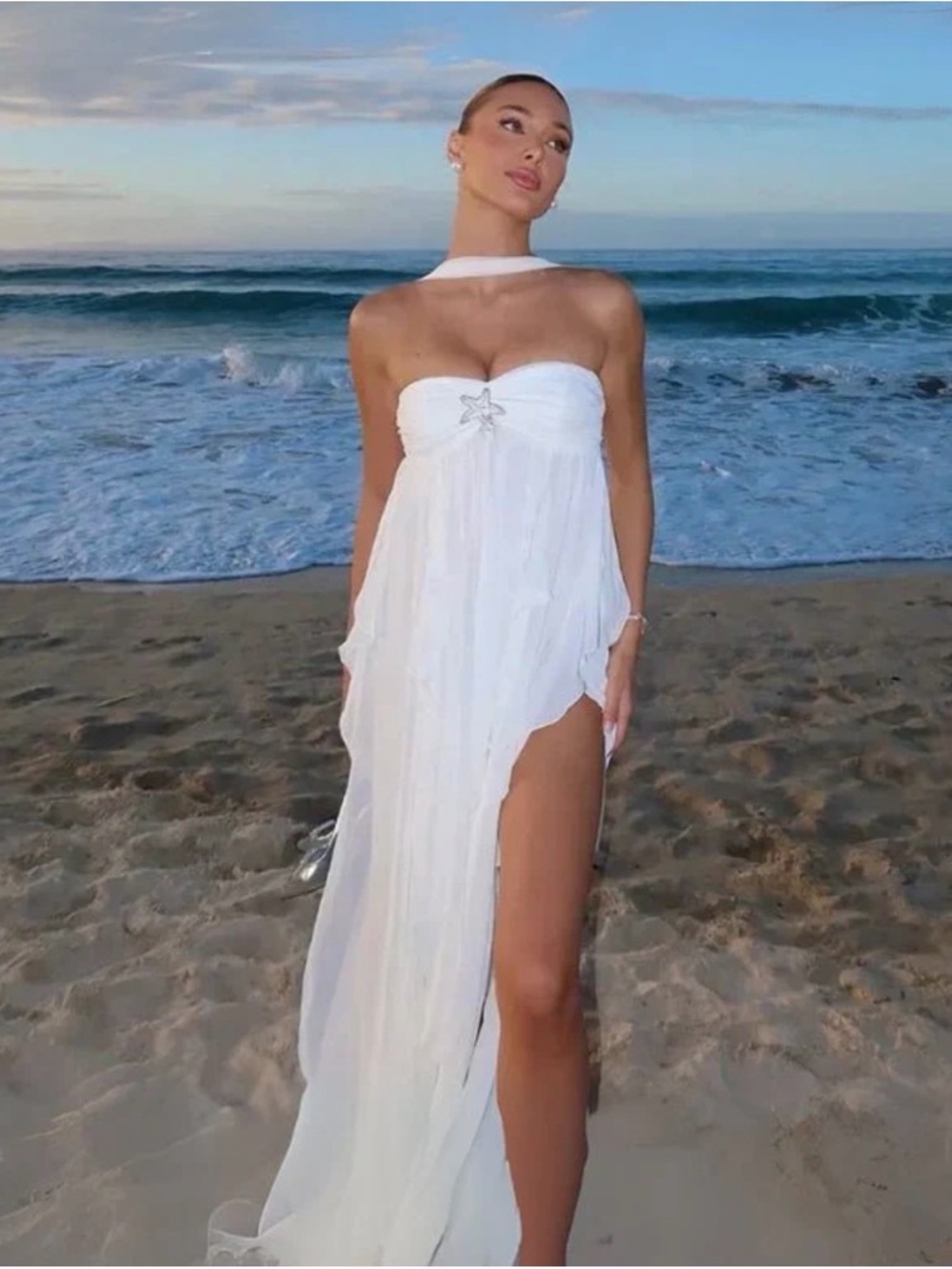 Nana Jacqueline White Ruffled Chiffon - Mariah Dress Size Medium